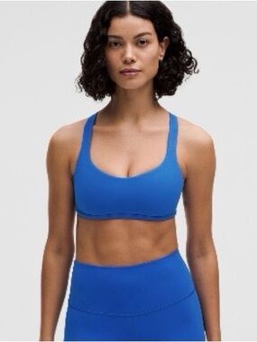 Lululemon Free to Be Bra - Wild *Light Support, A/ B Cup - Size 4 Cerulean Blue